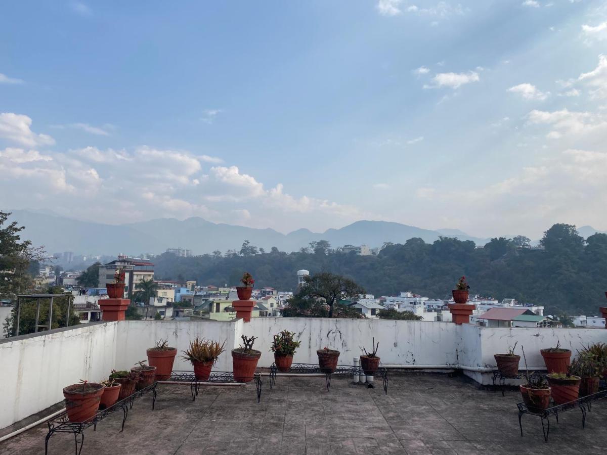 Hotel O Hya'S Homestay Деградун Екстер'єр фото