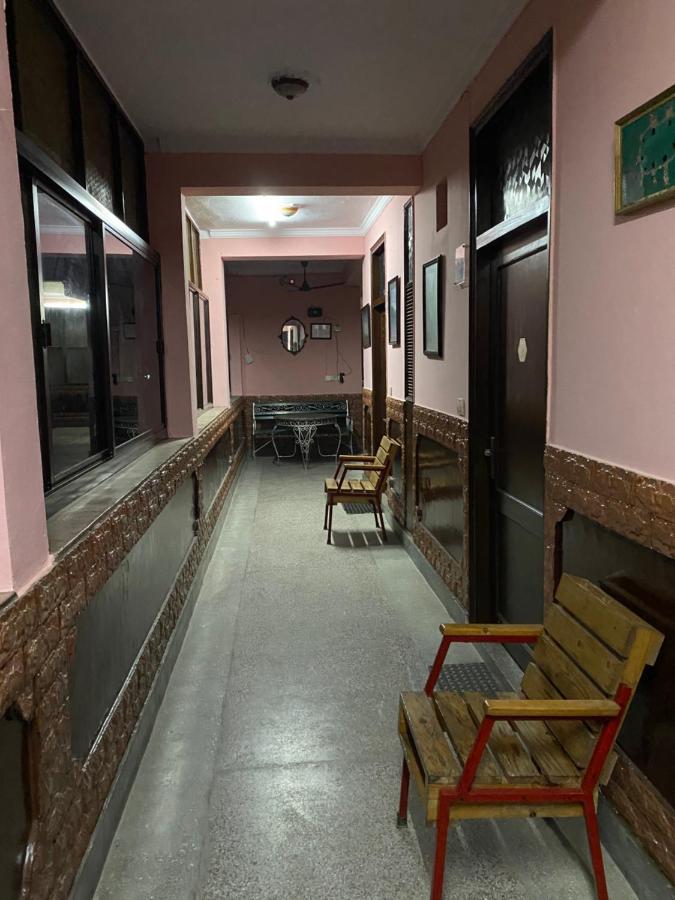 Hotel O Hya'S Homestay Деградун Екстер'єр фото