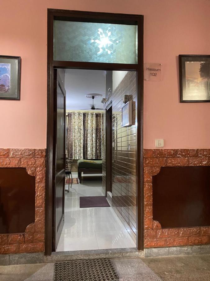 Hotel O Hya'S Homestay Деградун Екстер'єр фото